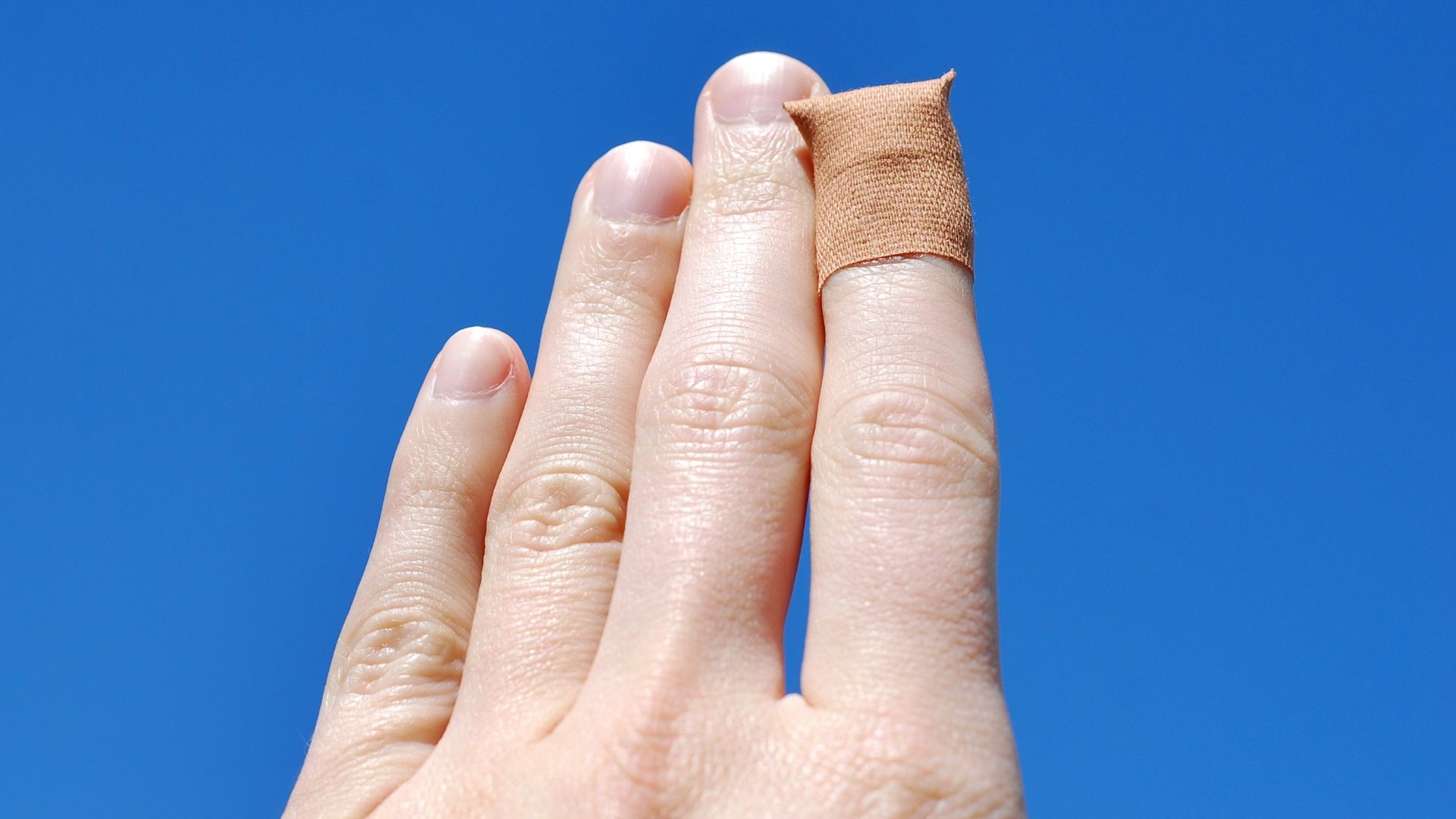 Ilustrasi: Mallet Finger: Panduan Berbasis Bukti